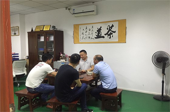 陜西塑膠模具定做，就找珠三角模具制造廠家——博騰納
