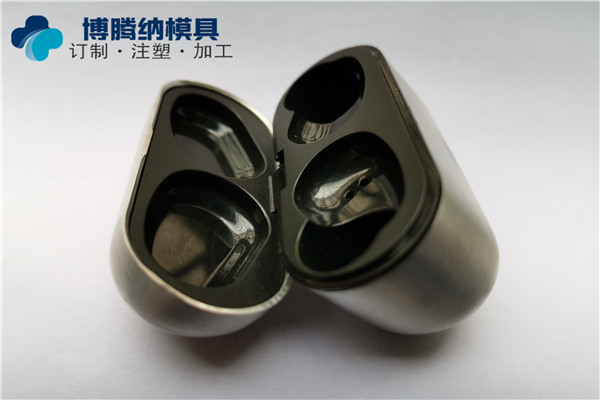 保護版權想私模定制？趕緊找博騰納藍牙耳機模具廠