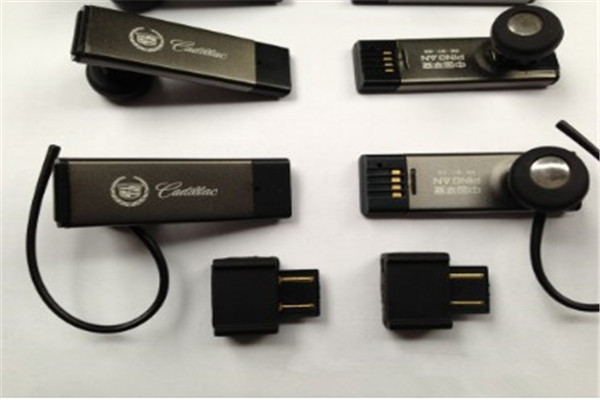 藍牙耳機模具廠哪家行？深圳博騰納出品：有分模線，你看不見！